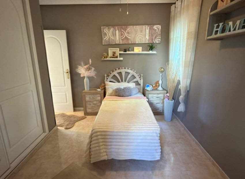 Reventa - Villa - Ciudad Quesada - Lo Pepin