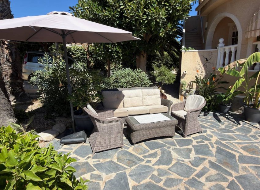 Reventa - Villa - Ciudad Quesada - Lo Pepin