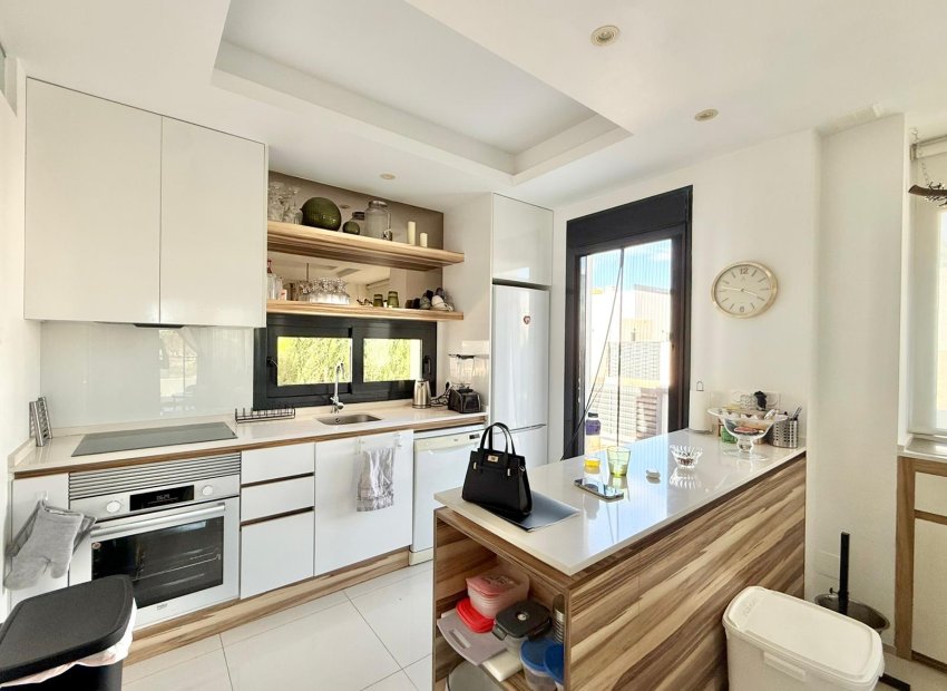 Reventa - Villa - Ciudad Quesada - Pueblo Bravo