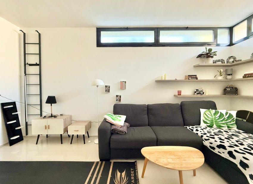 Reventa - Villa - Ciudad Quesada - Pueblo Bravo