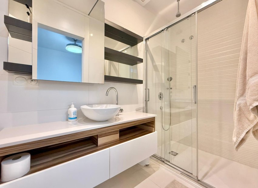 Reventa - Villa - Ciudad Quesada - Pueblo Bravo