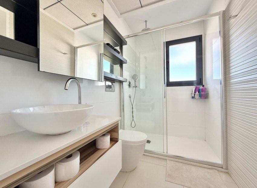 Reventa - Villa - Ciudad Quesada - Pueblo Bravo