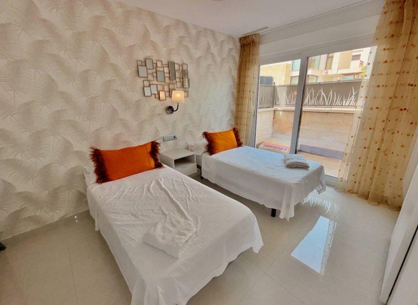 Reventa - Villa - Ciudad Quesada - Pueblo Bravo