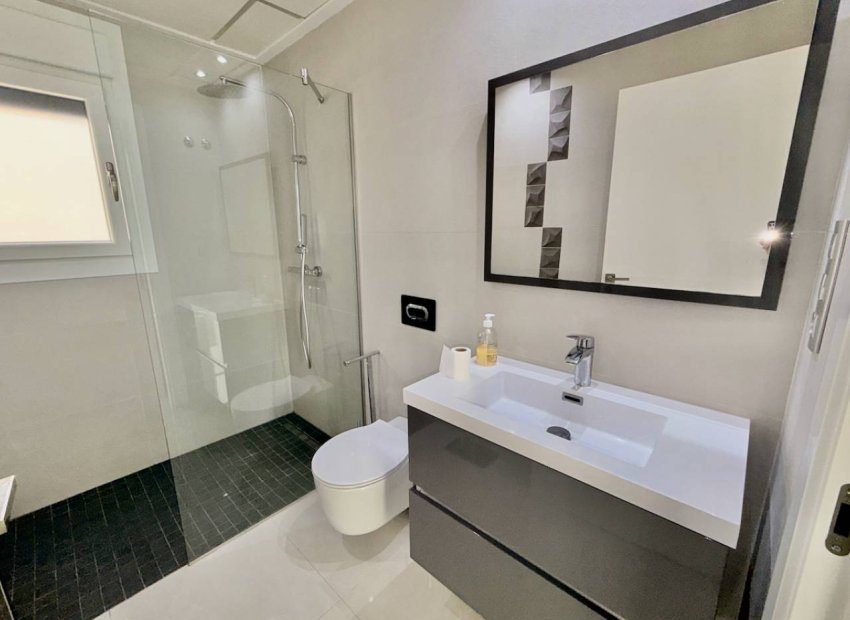 Reventa - Villa - Ciudad Quesada - Pueblo Bravo