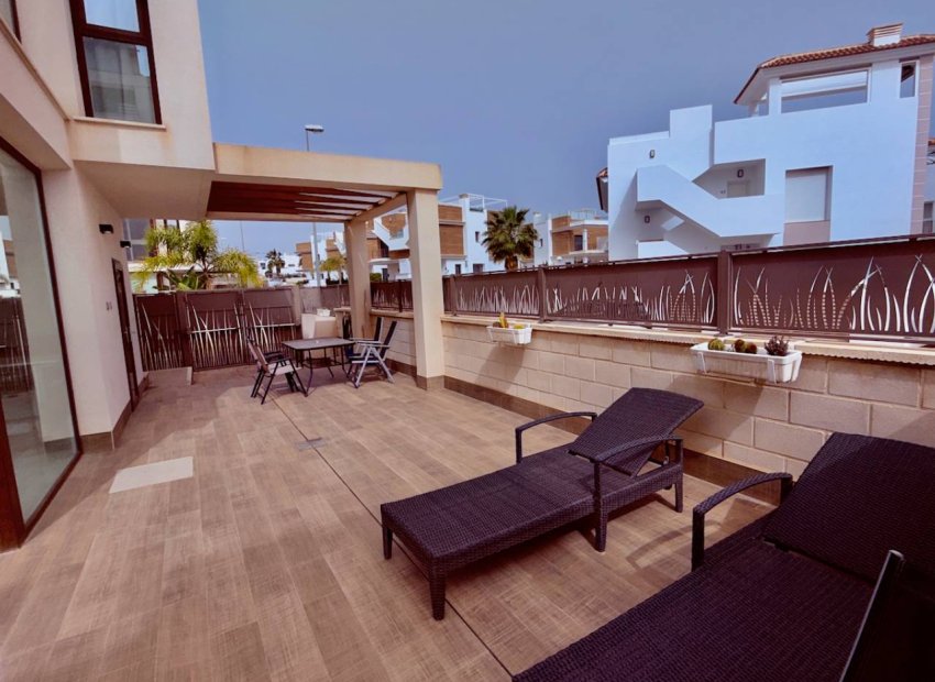 Reventa - Villa - Ciudad Quesada - Pueblo Bravo