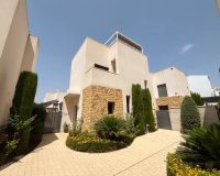 Reventa - Villa - Ciudad Quesada - Pueblo Bravo