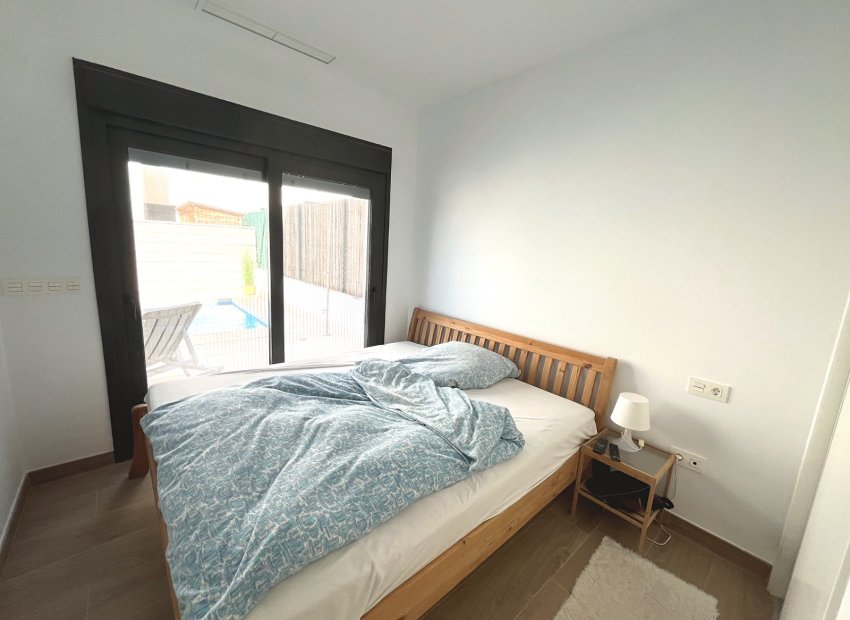 Reventa - Villa - Ciudad Quesada - Pueblo Bravo