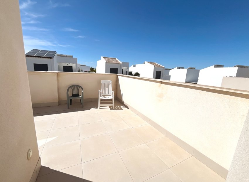 Reventa - Villa - Ciudad Quesada - Pueblo Bravo