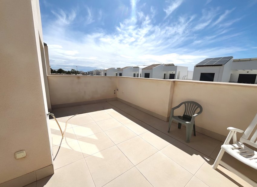Reventa - Villa - Ciudad Quesada - Pueblo Bravo