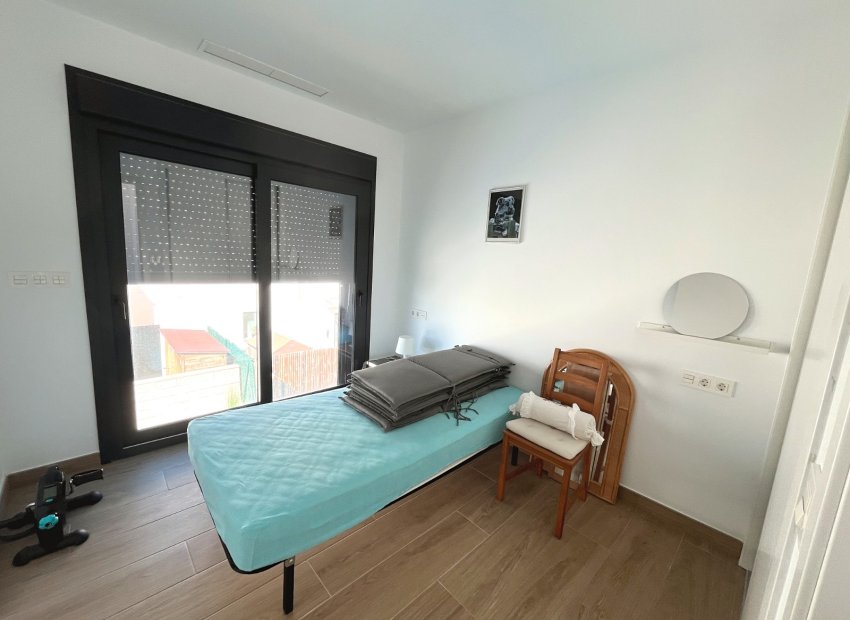 Reventa - Villa - Ciudad Quesada - Pueblo Bravo
