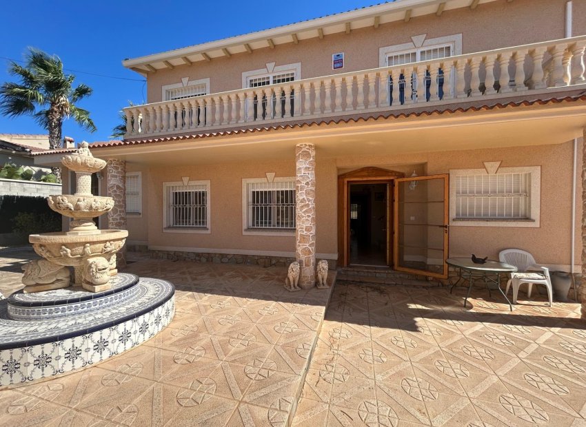 Reventa - Villa - Ciudad Quesada - town