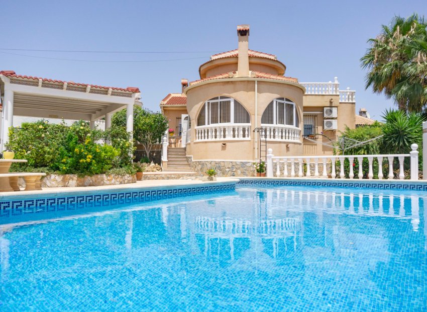 Reventa - Villa - Ciudad Quesada - town