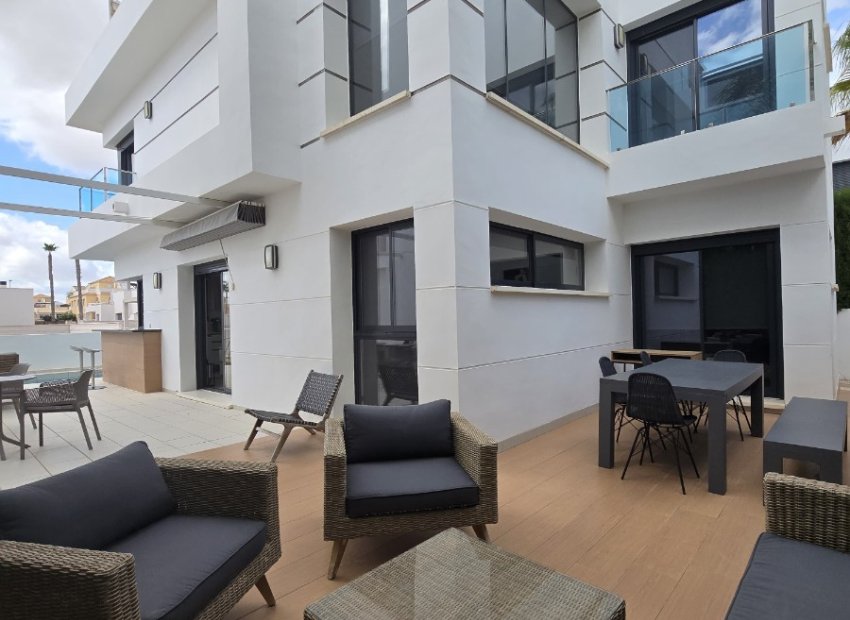 Reventa - Villa - Ciudad Quesada