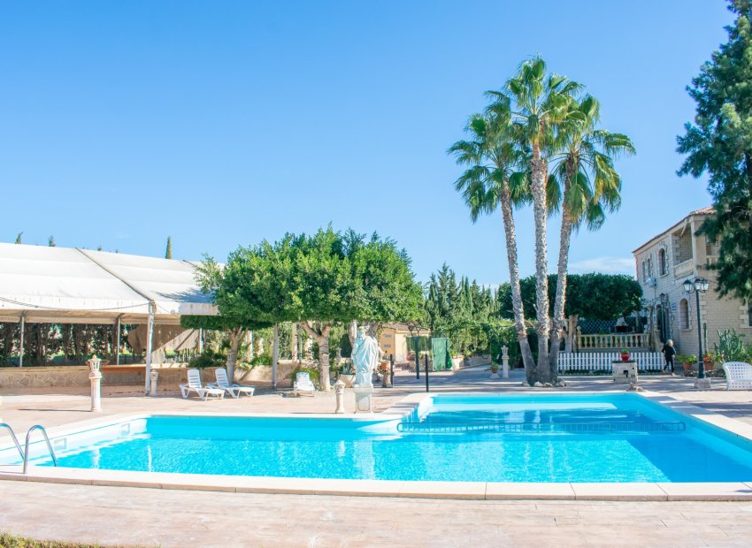 Reventa - Villa - Crevillente