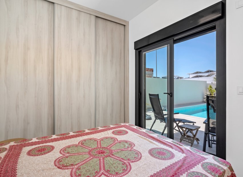 Reventa - Villa - Daya Nueva - Costa Blanca South