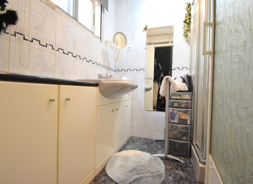 Reventa - Villa (detached) - Orihuela Costa - Los Balcones