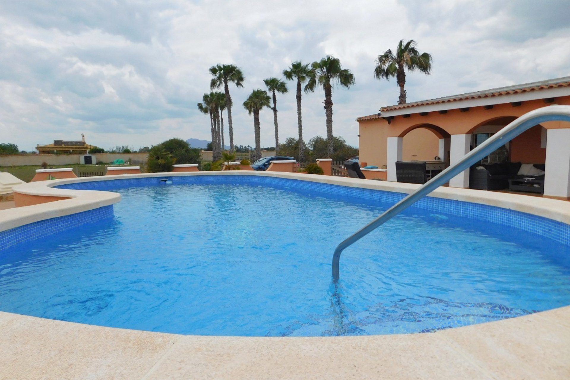 Reventa - Villa - Dolores