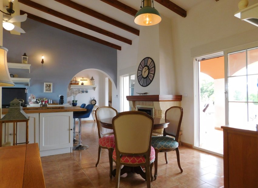 Reventa - Villa - Dolores