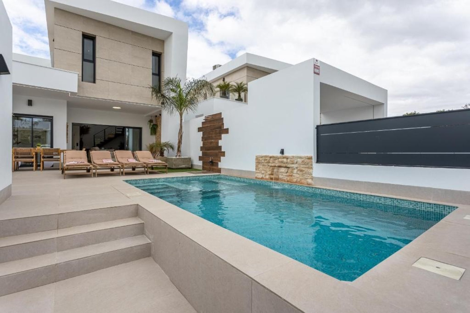 Reventa - Villa - Dolores