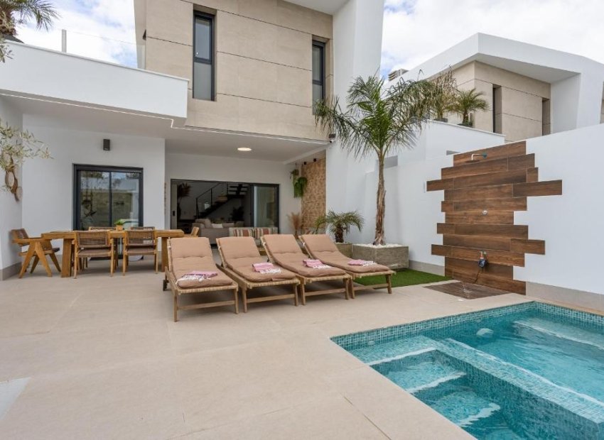 Reventa - Villa - Dolores