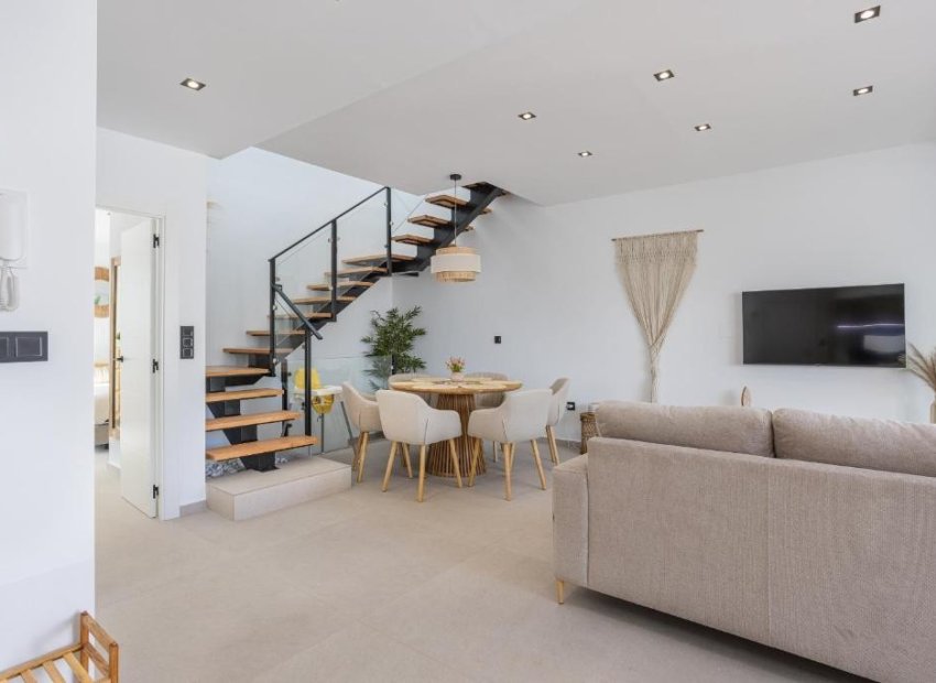 Reventa - Villa - Dolores
