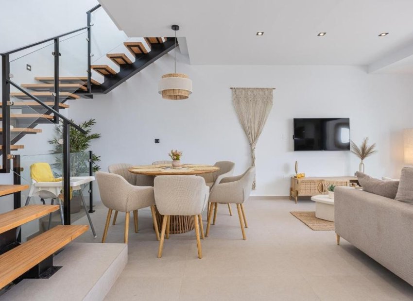 Reventa - Villa - Dolores