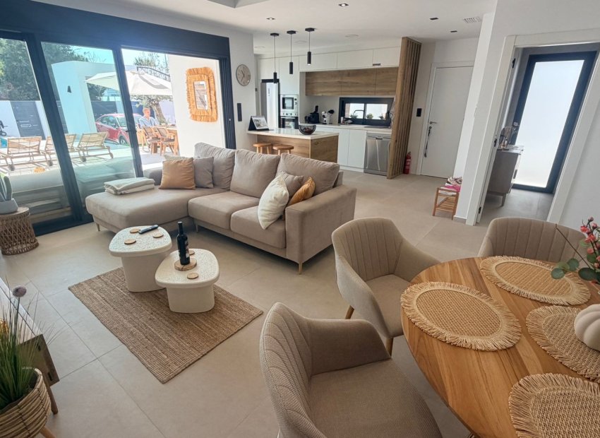 Reventa - Villa - Dolores