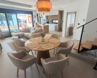Reventa - Villa - Dolores