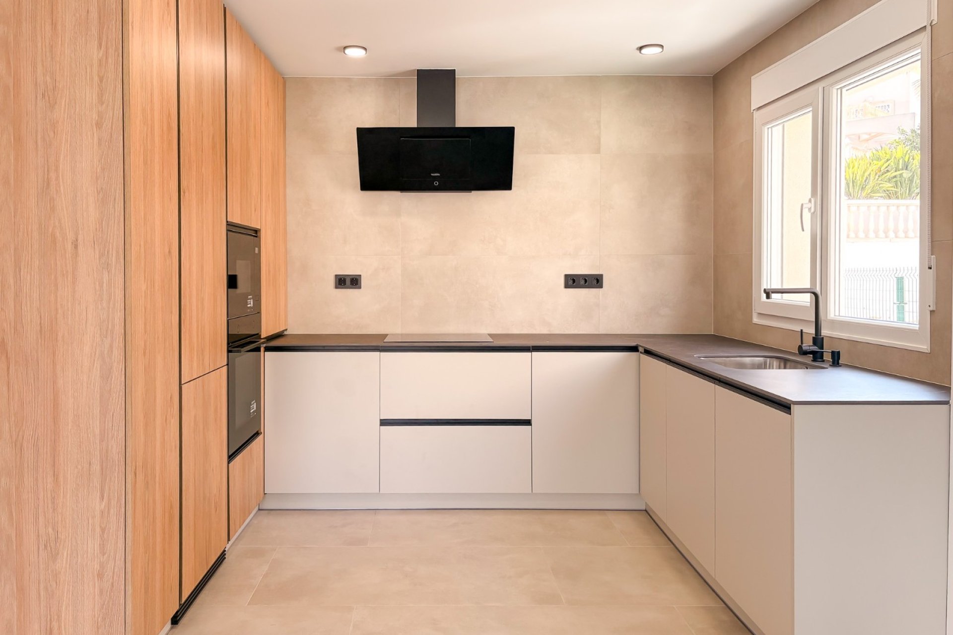 Reventa - Villa - El Campello - Pueblo Acantilado - Venta Lanuza