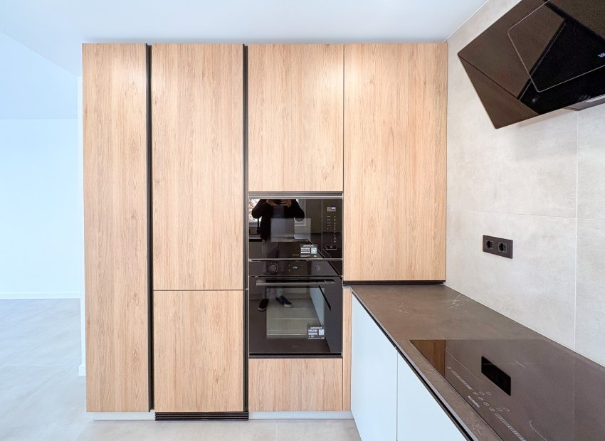 Reventa - Villa - El Campello - Pueblo Acantilado - Venta Lanuza