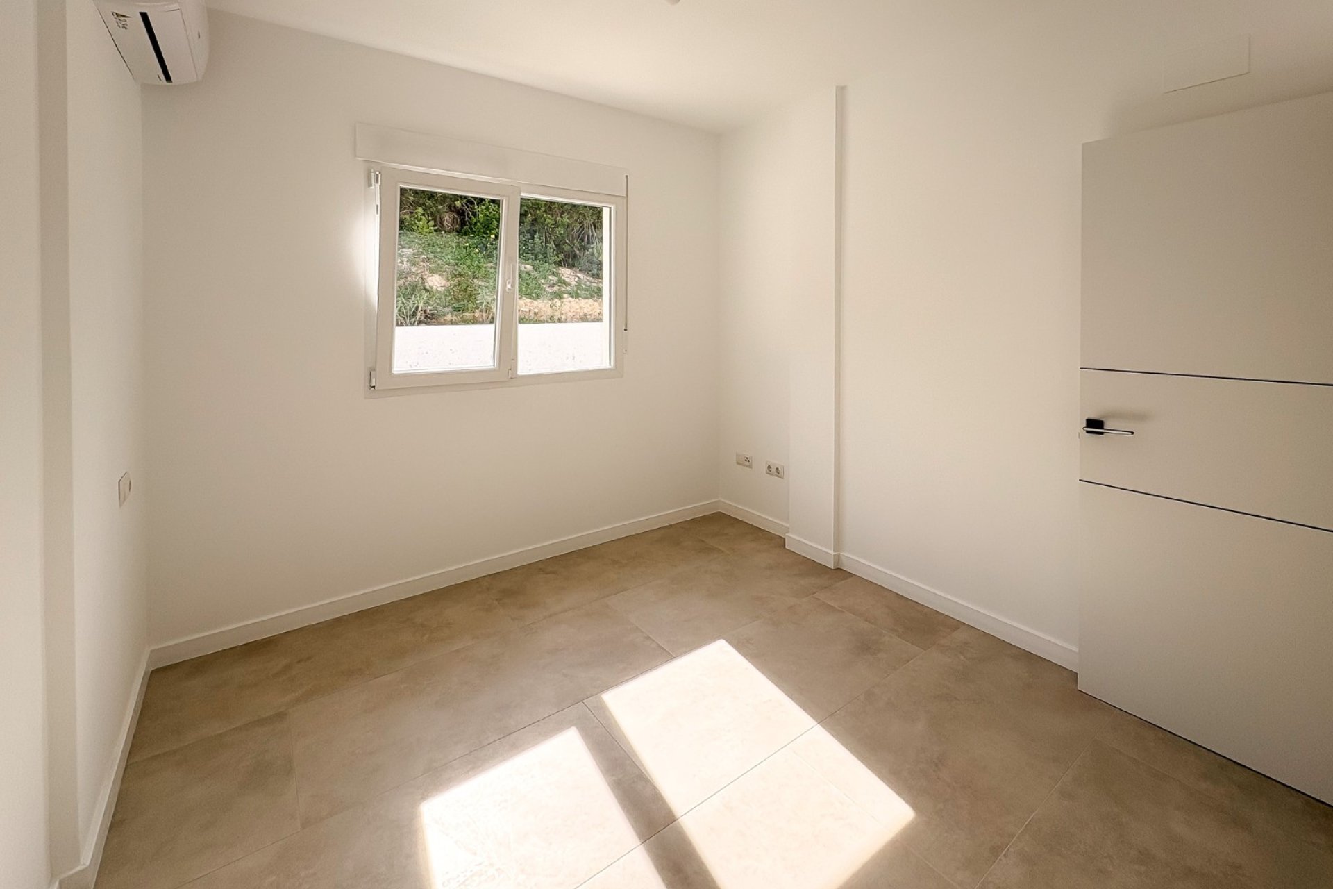 Reventa - Villa - El Campello - Pueblo Acantilado - Venta Lanuza