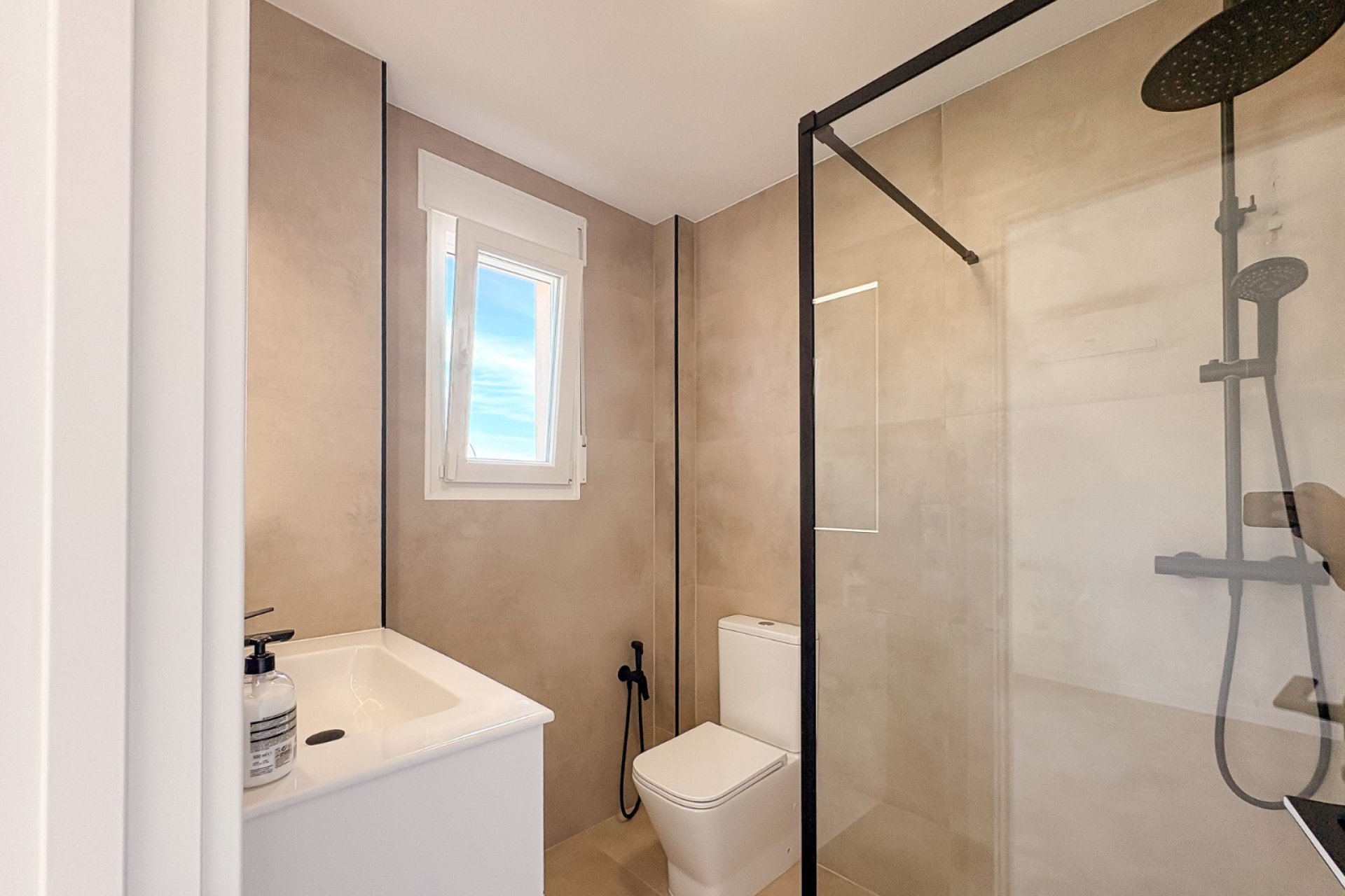 Reventa - Villa - El Campello - Pueblo Acantilado - Venta Lanuza