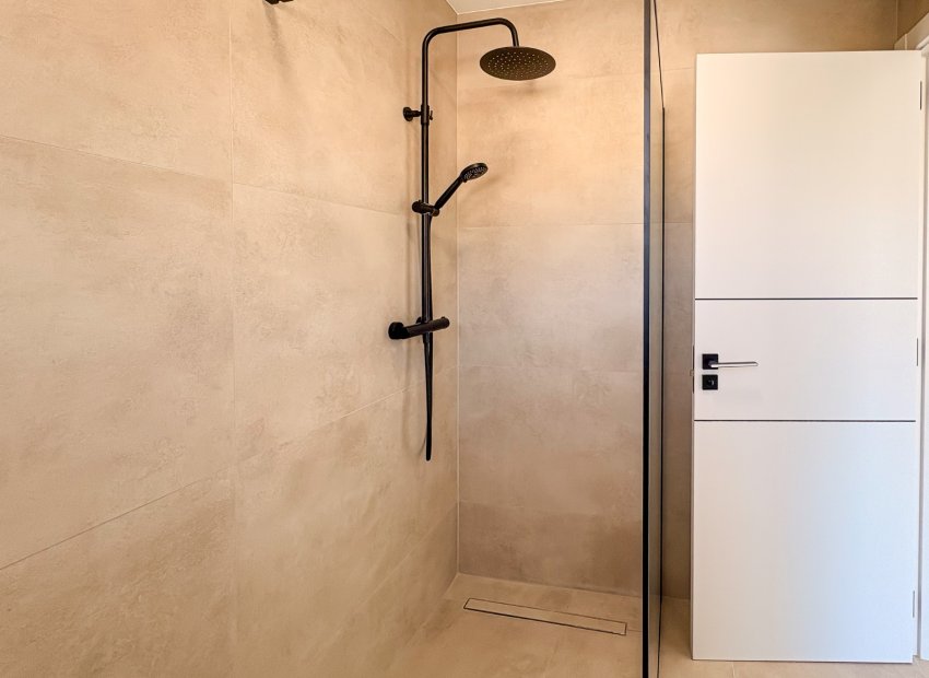 Reventa - Villa - El Campello - Pueblo Acantilado - Venta Lanuza