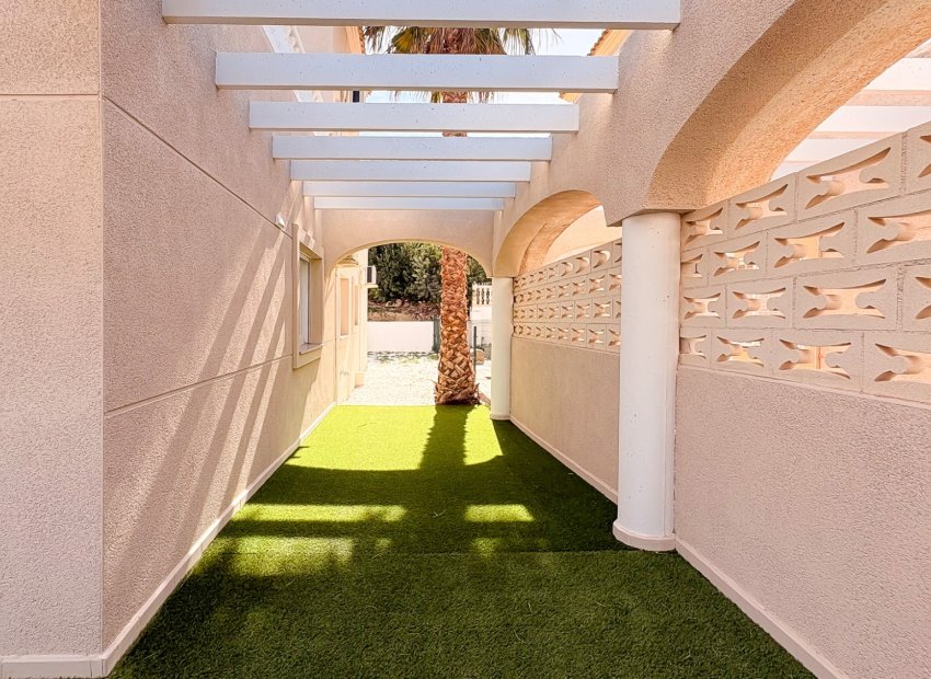 Reventa - Villa - El Campello - Pueblo Acantilado - Venta Lanuza