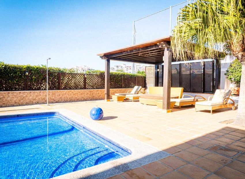 Reventa - Villa - El Valle Golf Resort