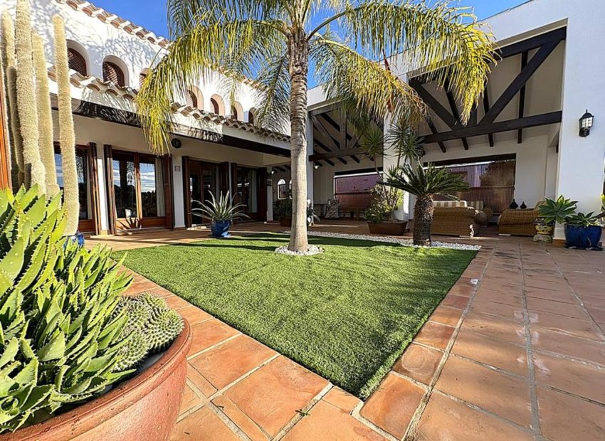 Reventa - Villa - El Valle Golf Resort