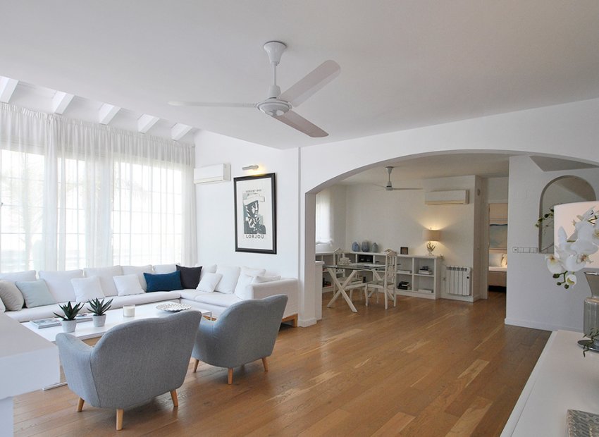 Reventa - Villa - Elche - La Marina