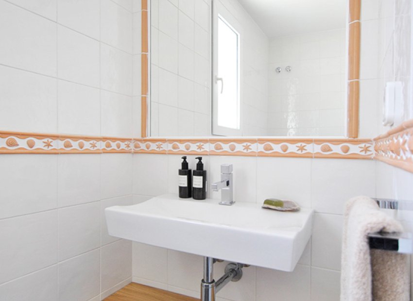 Reventa - Villa - Elche - La Marina