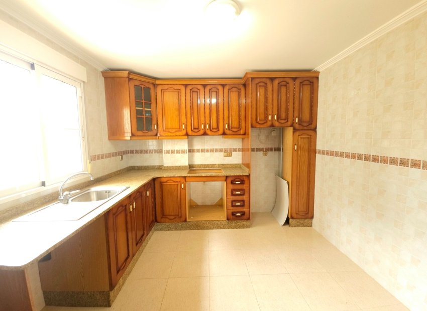 Reventa - Villa - Elche - La Marina