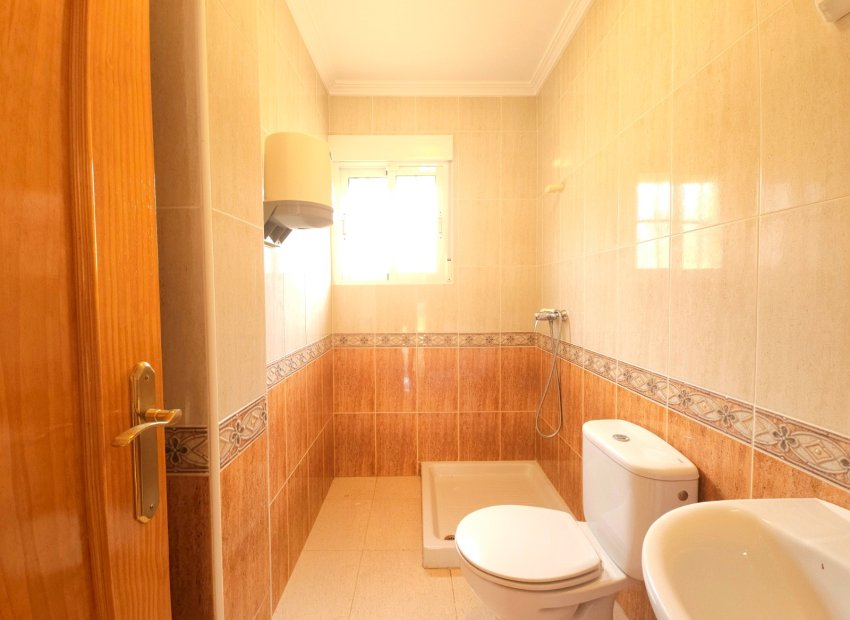 Reventa - Villa - Elche - La Marina