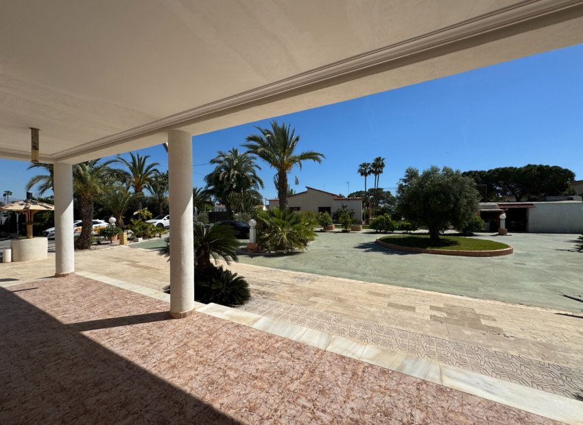 Reventa - Villa - Elche - Valverde
