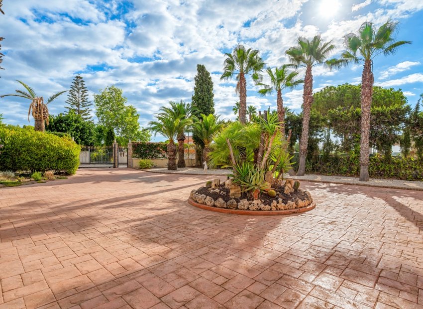 Reventa - Villa - Elche