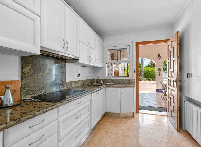 Reventa - Villa - Elche