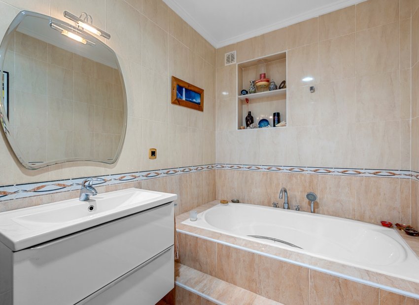 Reventa - Villa - Elche