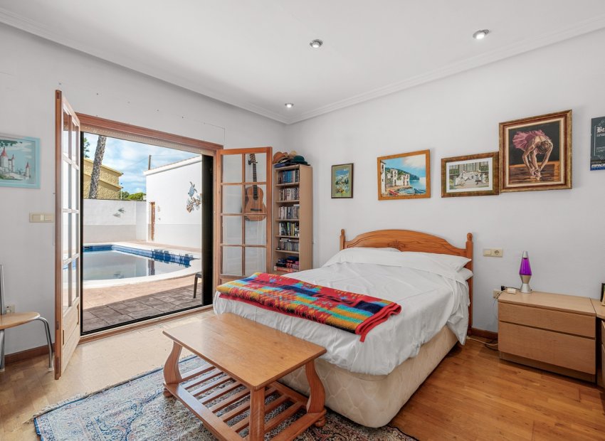 Reventa - Villa - Elche