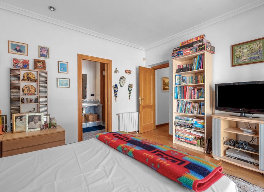 Reventa - Villa - Elche