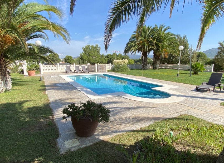 Reventa - Villa - Elda