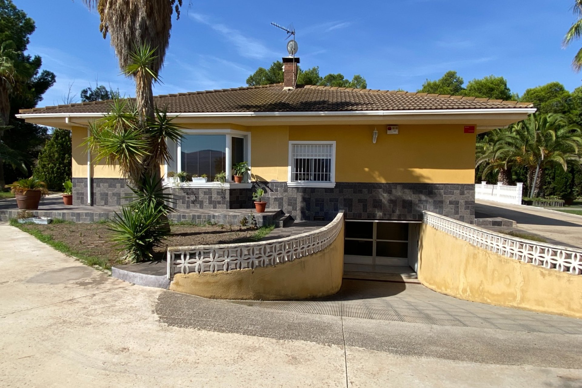 Reventa - Villa - Elda