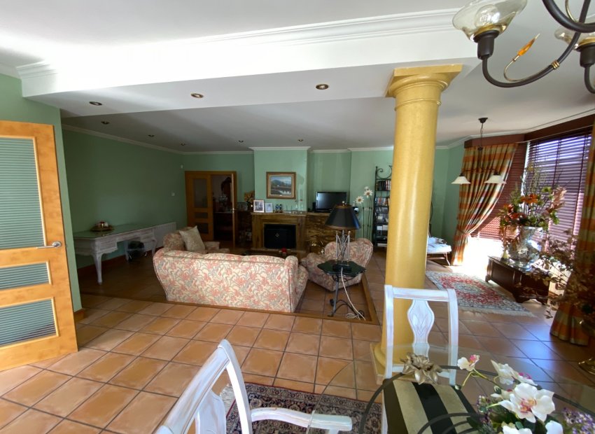 Reventa - Villa - Elda