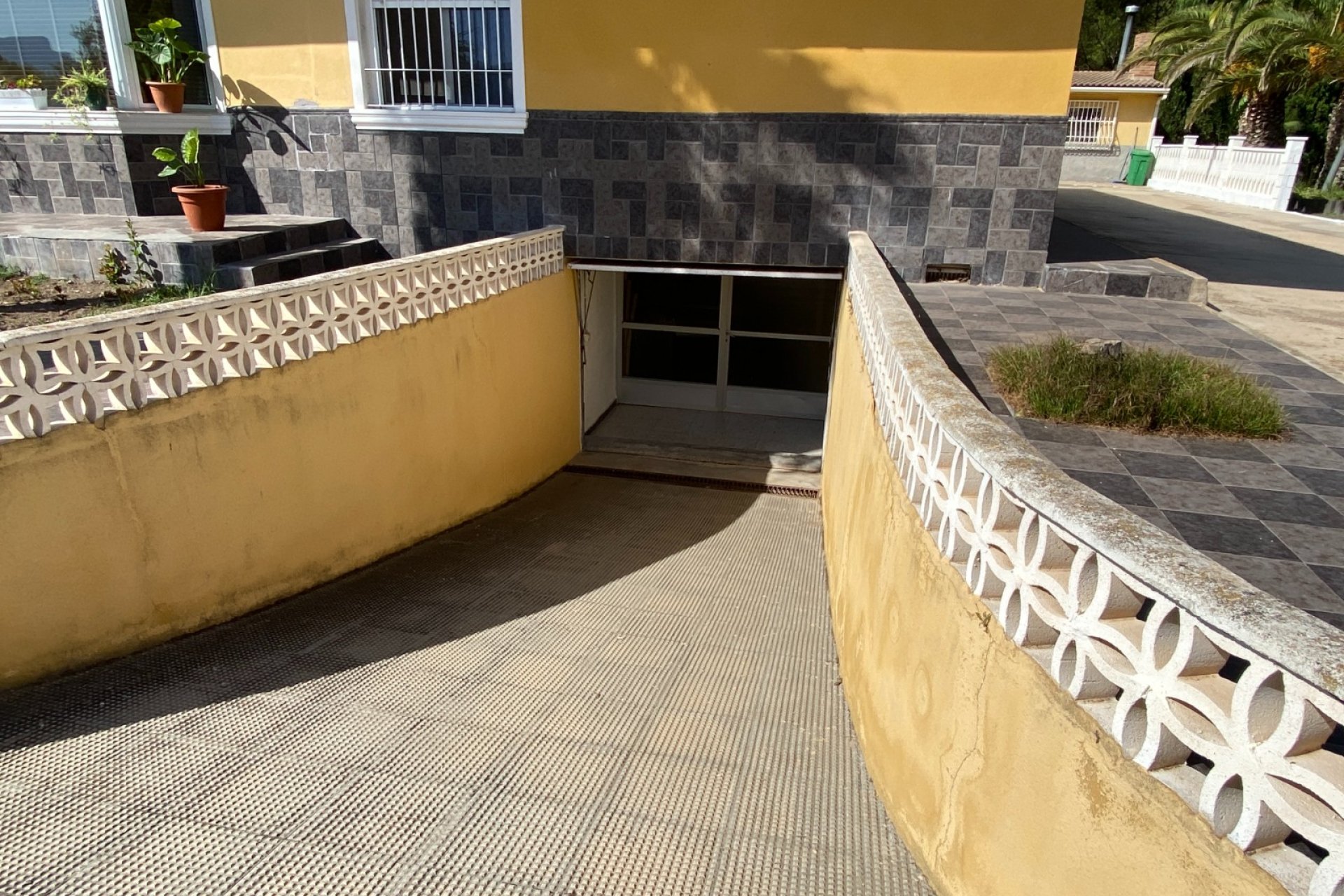 Reventa - Villa - Elda